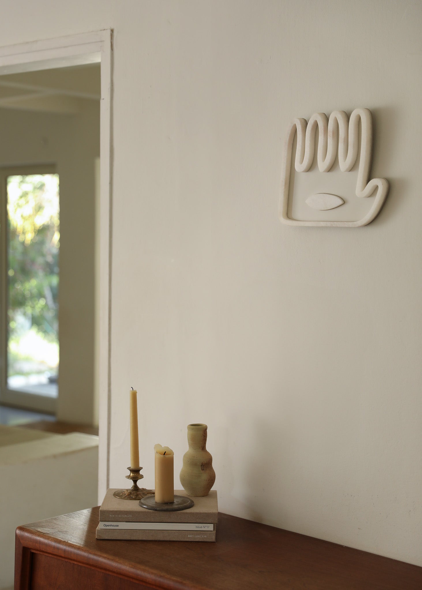 Hamsa ׳Hey · ׳הֵ - White Onix Collection